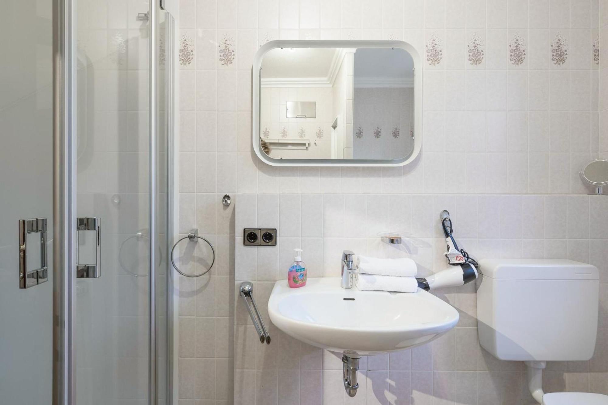 Luette Stuuv Im Schlossgang Husum  Exterior photo